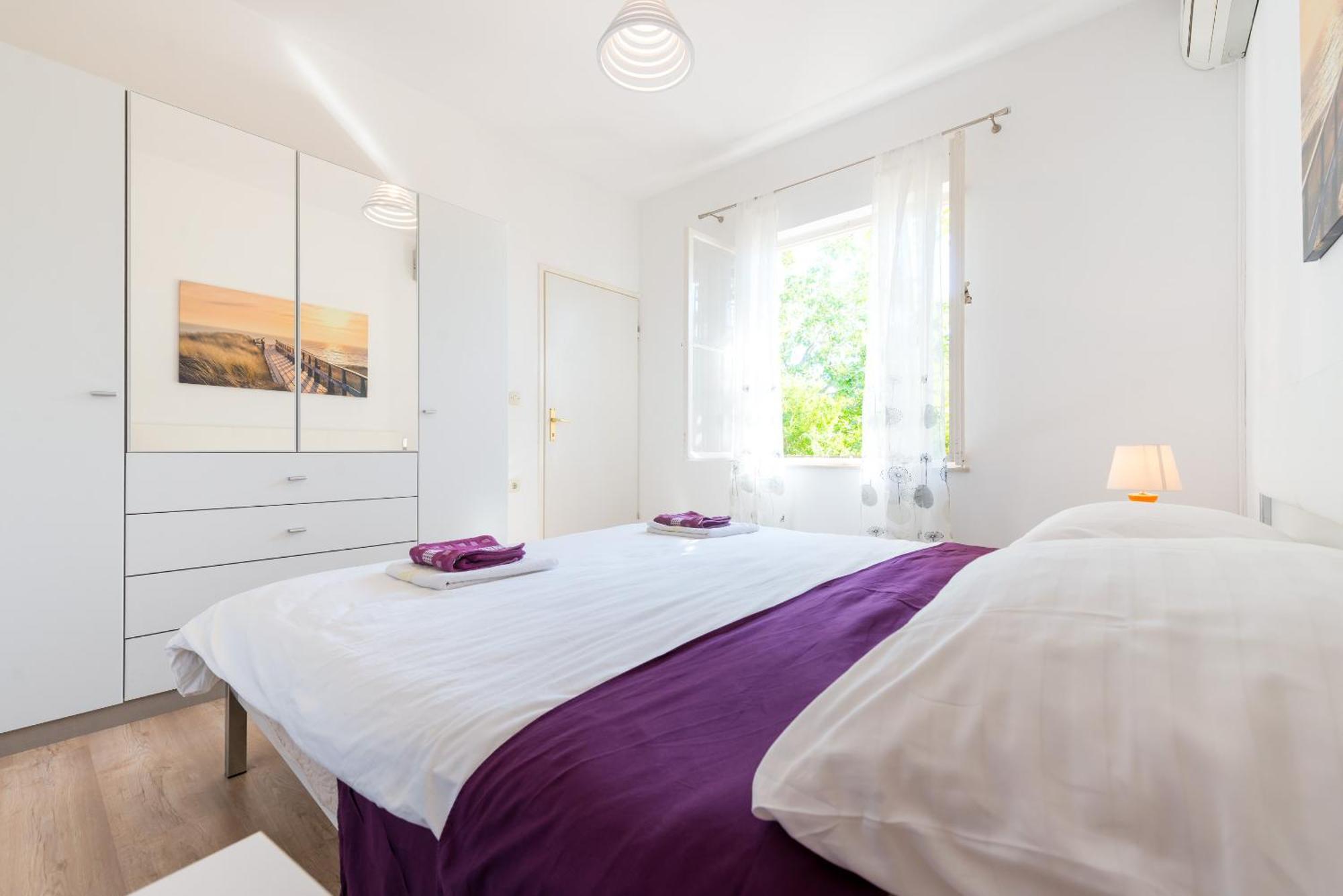 Sunlit Comfort Apartments Dubrovnik Rum bild